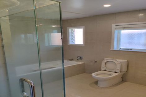 Photo of property in 4 Tiki Street, New Lynn, Auckland, 0600