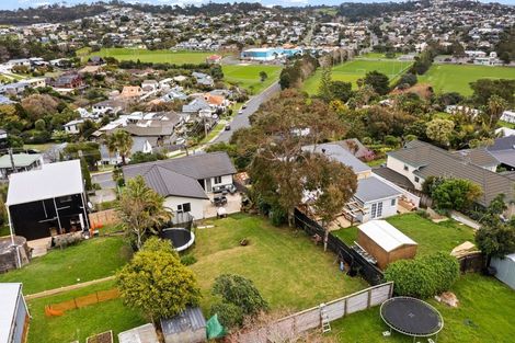 Photo of property in 123 Stanmore Bay Road, Stanmore Bay, Whangaparaoa, 0932