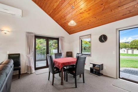 Photo of property in 1/1 The Moorings, Two Mile Bay, Taupo, 3330