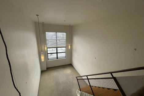 Photo of property in Urbane Apartments, 43/29 Webb Street, Mount Cook, Wellington, 6011