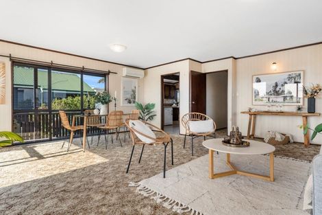 Photo of property in 484 Papamoa Beach Road, Papamoa Beach, Papamoa, 3118