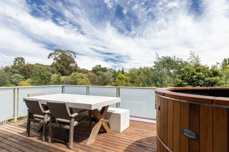 Photo of property in 37 Margaret Avenue, Havelock North, 4130