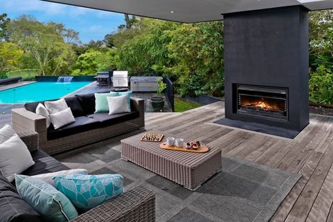 Photo of property in 67 Waipuia Place, Greenhithe, Auckland, 0632