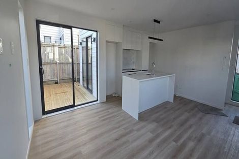 Photo of property in 8a Cheviot Street, Mangere East, Auckland, 2024