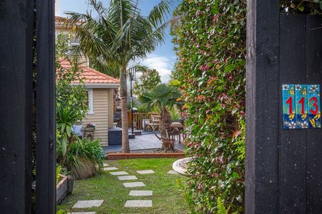 Photo of property in 113 Carlisle Road, Torbay, Auckland, 0632