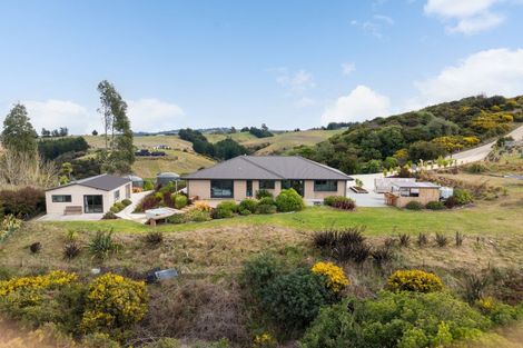 Photo of property in 32 Kayforce Road, Ocean View, Dunedin, 9035