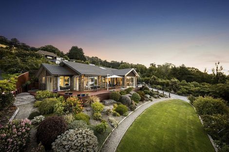 Photo of property in 28 Barling Street, Macandrew Bay, Dunedin, 9014