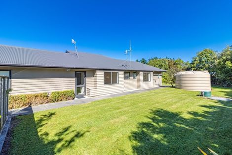 Photo of property in 645 Penny Road, Rongotea, Palmerston North, 4479
