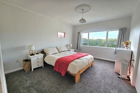 Photo of property in 14 Darnell Street, Fitzroy, New Plymouth, 4312