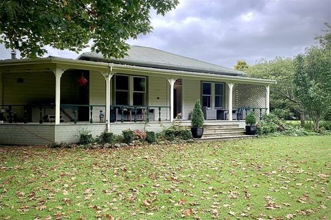 Photo of property in 220 Woodside Road, Woodside, Greytown, 5794