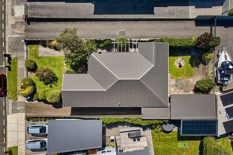 Photo of property in 66 Wai-iti Crescent, Woburn, Lower Hutt, 5010