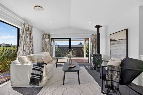 Photo of property in 11 Peony Drive, Greytown, 5712