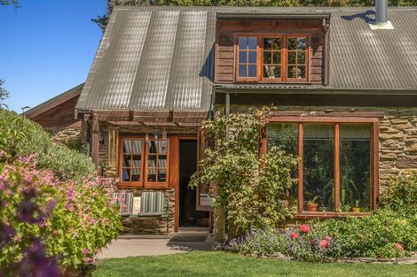 Photo of property in 426 Aubrey Road, Wanaka, 9305