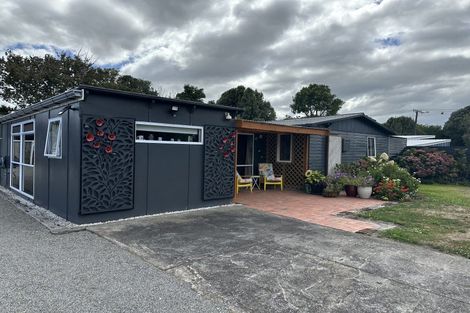 Photo of property in 59 Patu-kukupa Street, Manaia, 4612