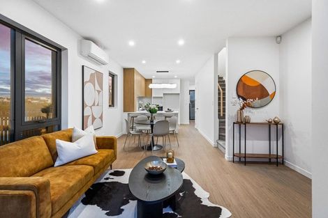 Photo of property in 216 Henwood Road, Westgate, 0814