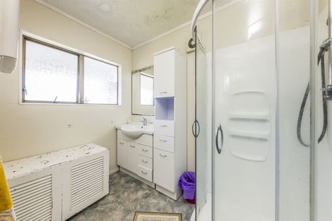 Photo of property in 2/5 Gloaming Place, Conifer Grove, Takanini, 2112