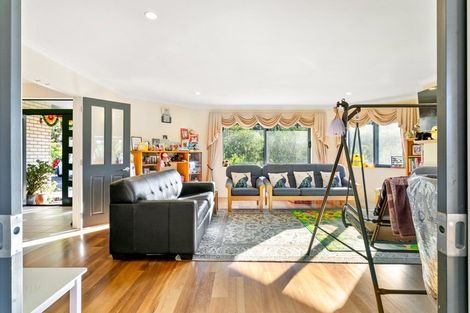 Photo of property in 238a State Highway 16, Kumeu, 0892