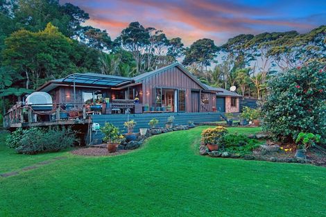 Photo of property in 125 Stoney Creek Drive, Waitakere, Henderson, 0782