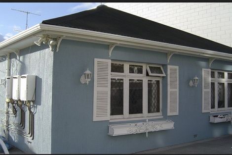 Photo of property in 5 Hanson Street, Mount Cook, Wellington, 6021