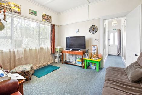 Photo of property in 627 Queen Sh25 Street, Thames, 3500