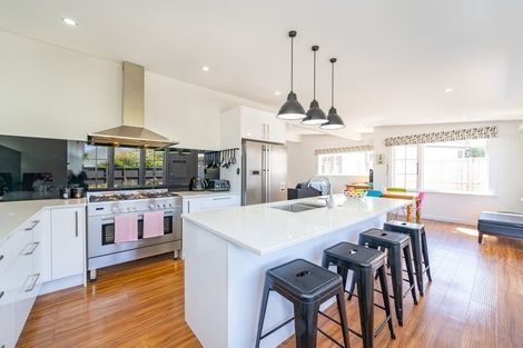 Photo of property in 20 Queen Street, Petone, Lower Hutt, 5012