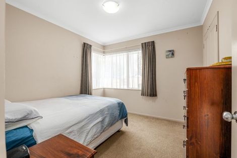 Photo of property in 63 Waiwherowhero Drive, St Andrews, Hamilton, 3200