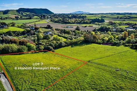 Photo of property in 8 Honoiti Ranapiri Place, Manakau, Levin, 5573