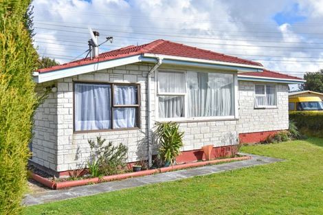 Photo of property in 95 Chichester Drive, Rosehill, Papakura, 2113