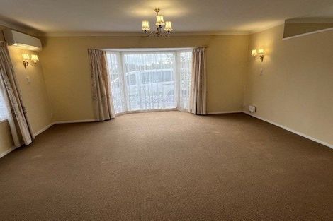 Photo of property in 2/11 Beaconview Rise, Farm Cove, Auckland, 2012