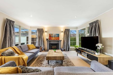 Photo of property in 14 Glenavon Place, Ilam, Christchurch, 8041