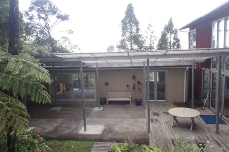 Photo of property in 29 Takahe Road, Titirangi, Auckland, 0604