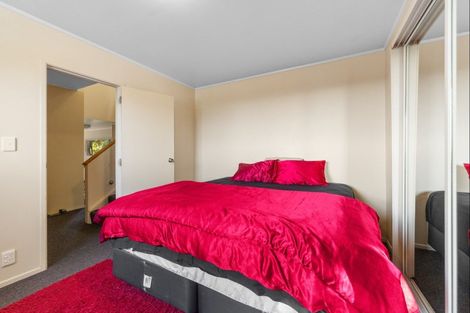 Photo of property in 31 Crownhill Street, Spotswood, New Plymouth, 4310