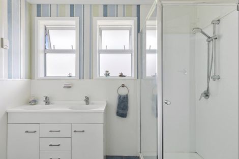 Photo of property in 65 Byron Street, Leamington, Cambridge, 3432