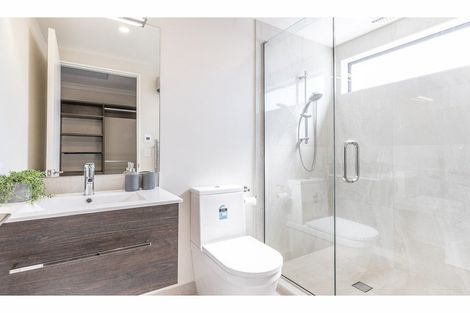 Photo of property in 28 Manakura Street, Avonhead, Christchurch, 8042