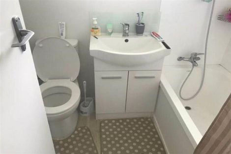 Photo of property in 1/78 Glamorgan Drive, Torbay, Auckland, 0630