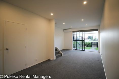 Photo of property in 21 Alliance Lane, Papakura, 2110