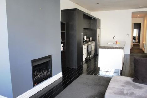 Photo of property in 2/49 Bond Street, Dunedin Central, Dunedin, 9016