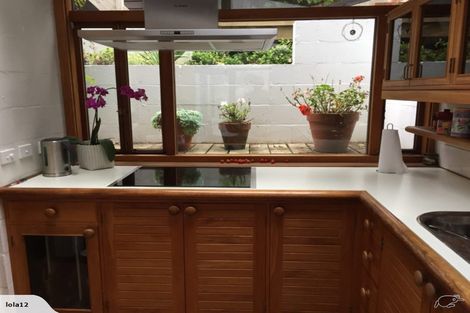 Photo of property in 86 Blue Mountains Road, Pinehaven, Upper Hutt, 5019