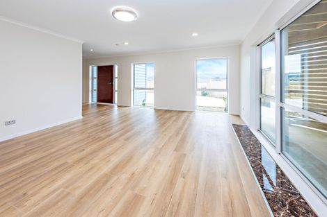 Photo of property in 58 Hillpark Drive, Pokeno, 2402