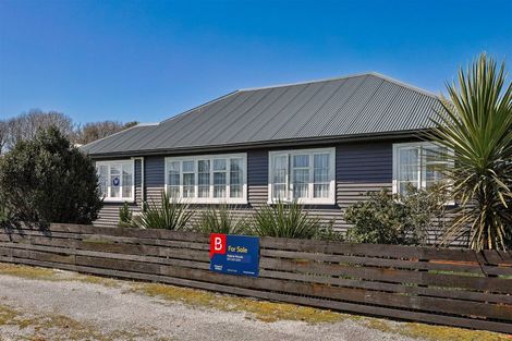 Photo of property in 25 Cobden Street, Westport, 7825