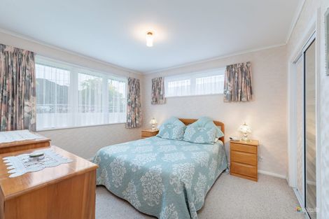 Photo of property in 41 Oxford Crescent, Ebdentown, Upper Hutt, 5018