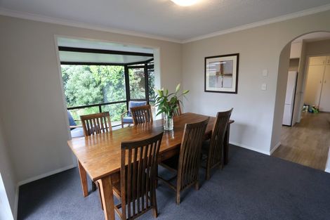 Photo of property in 2 Ringwood Place, Avonhead, Christchurch, 8042