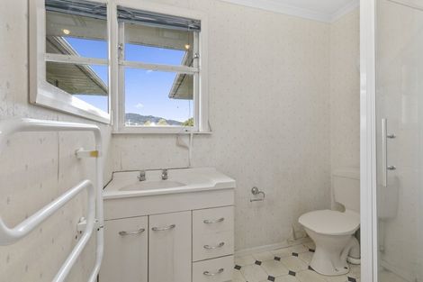 Photo of property in 2/352 Oxford Terrace, Avalon, Lower Hutt, 5011