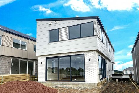 Photo of property in 15 Sunnyheights Road, Orewa, 0931