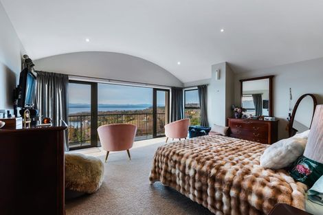 Photo of property in 2/71 Wakeman Road, Acacia Bay, Taupo, 3330