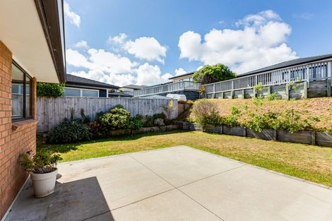 Photo of property in 5 Ihakara Arthur Lane, Aotea, Porirua, 5024