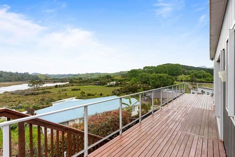 Photo of property in 135 Rangituia Street, Whangamata, 3691