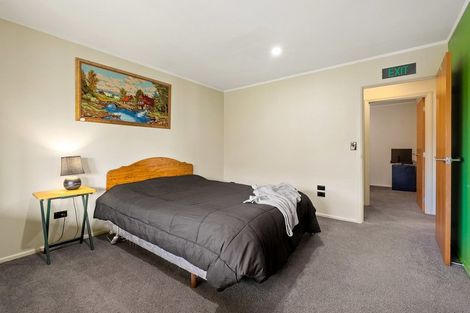 Photo of property in 18 Ash Avenue, Albert Town, Wanaka, 9305