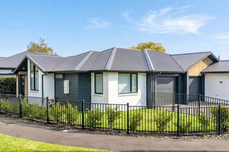 Photo of property in Cashmere Bay Road, Moana, 7875