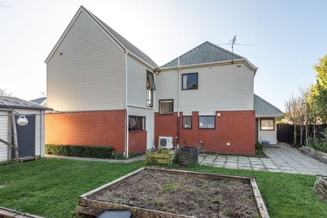 Photo of property in 27 Wadeley Road, Ilam, Christchurch, 8041